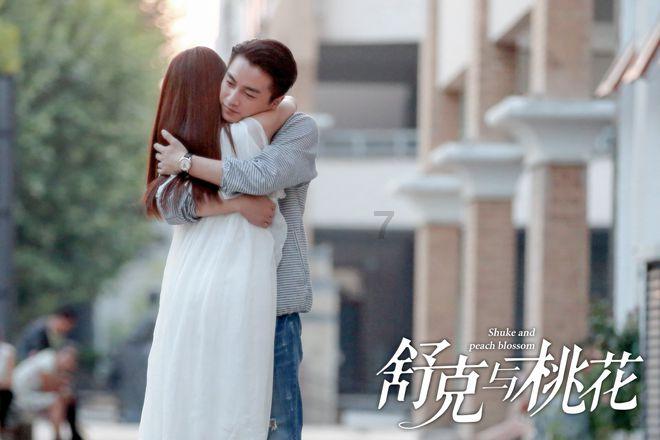 华为手机锁屏时间怎么设置游戏画面